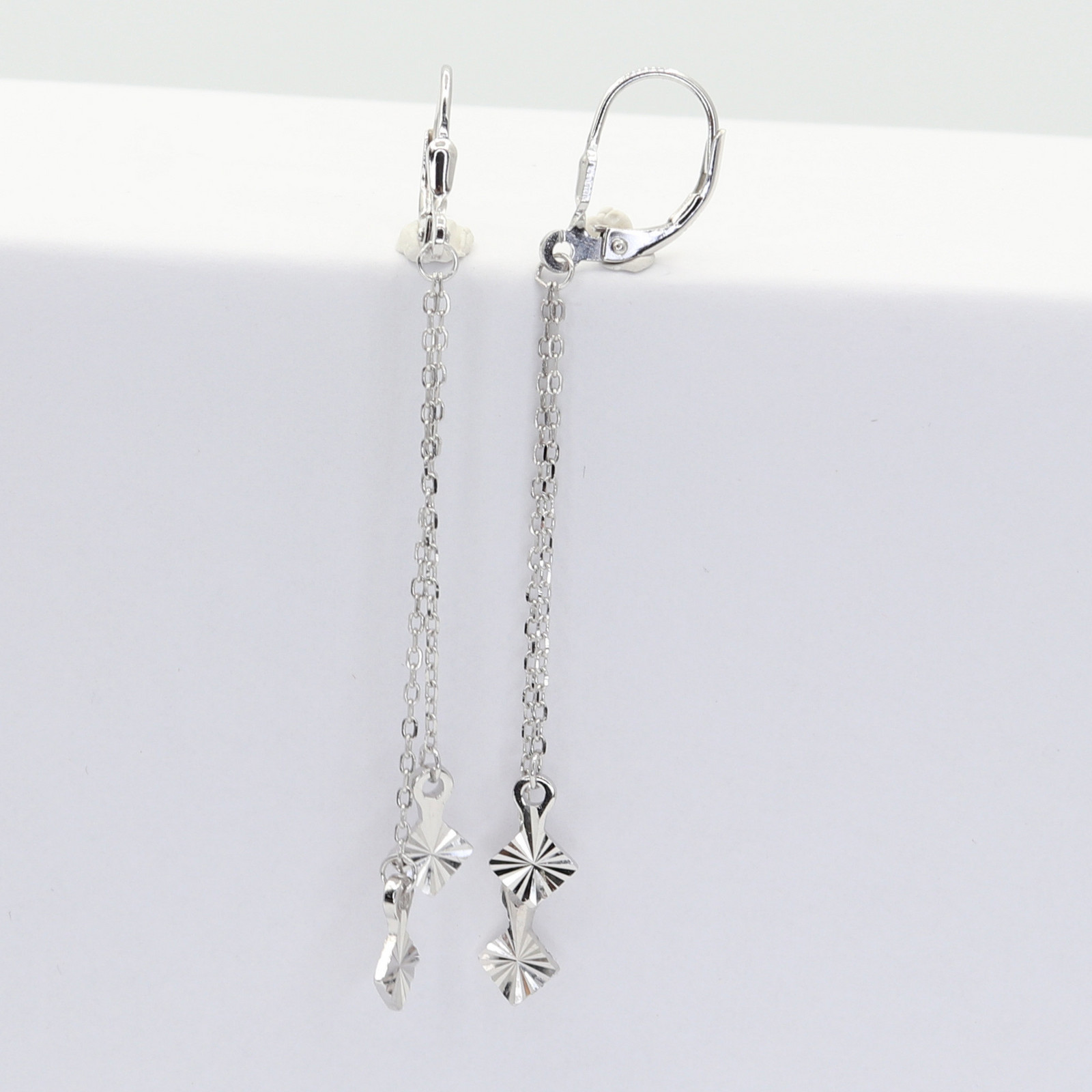 Strieborné náušnice 111141