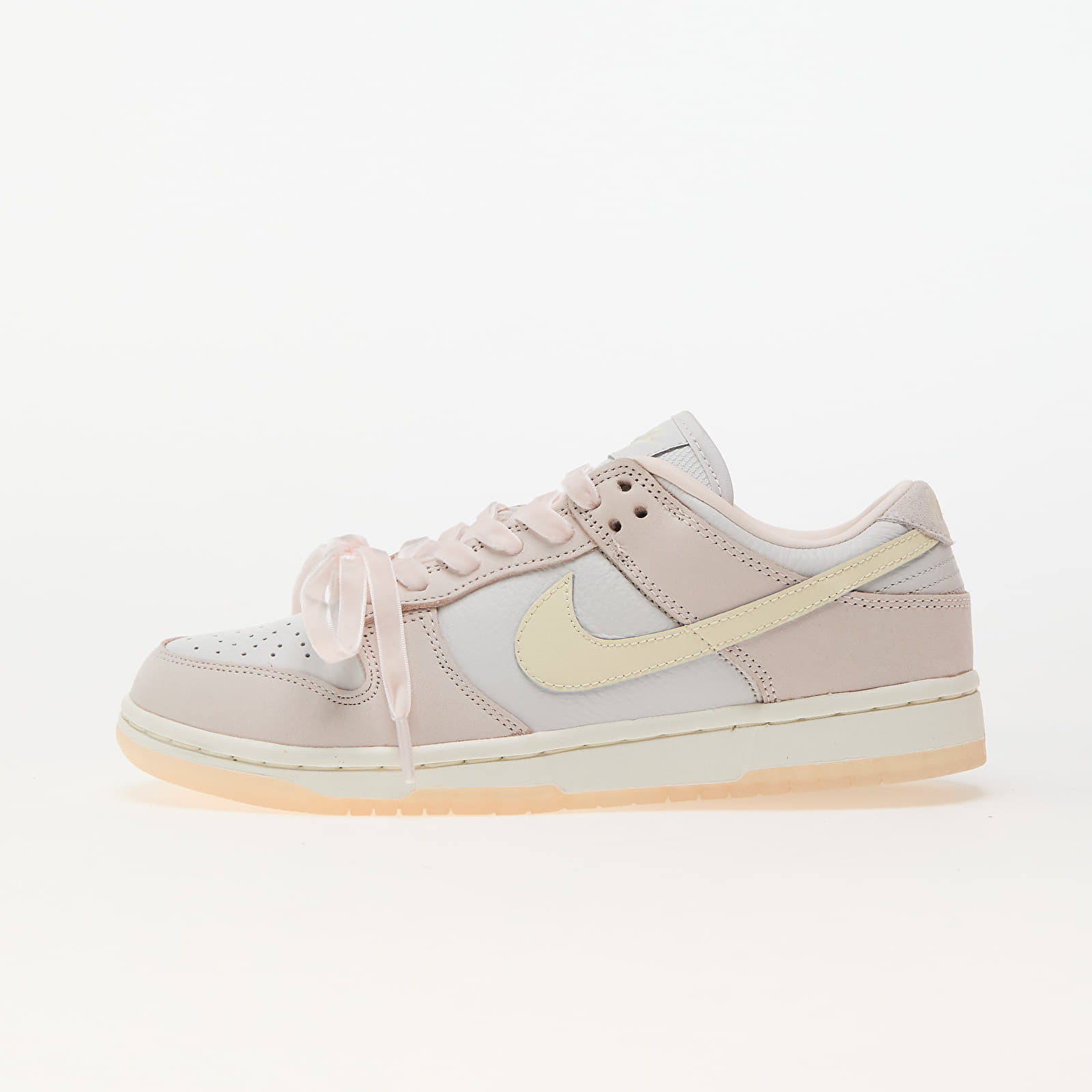 Tenisky Nike W Dunk Low Premium Light Soft Pink/ Coconut Milk EUR 36