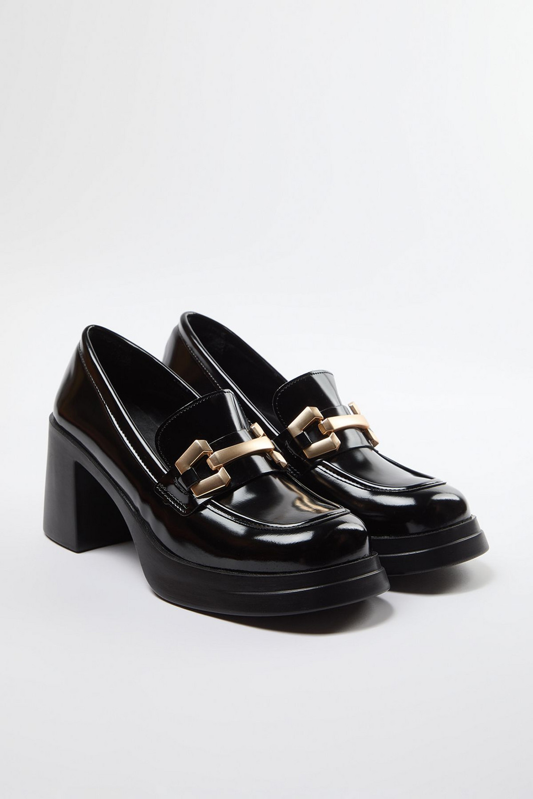 Trendyol Black Antique Buckled Women's Chunky Heel Shoes