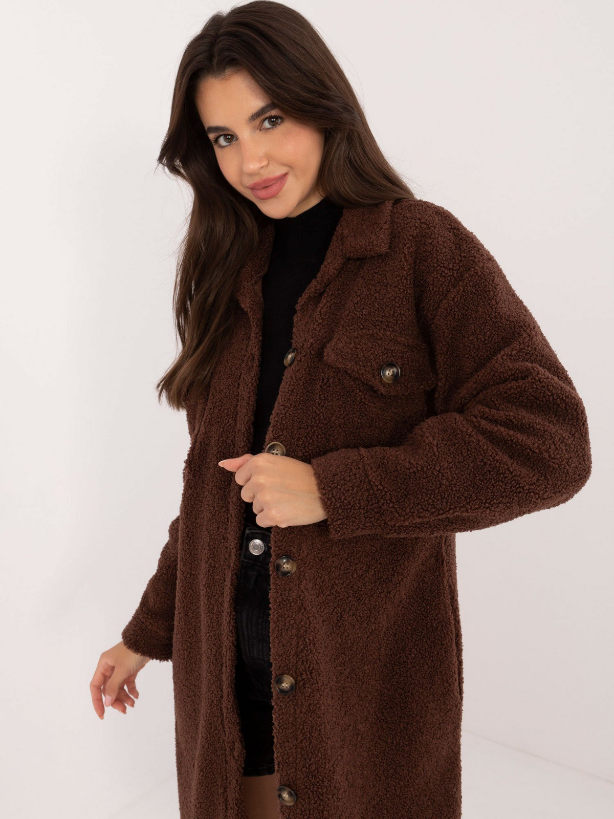 Brown long bouclé shirt with pockets