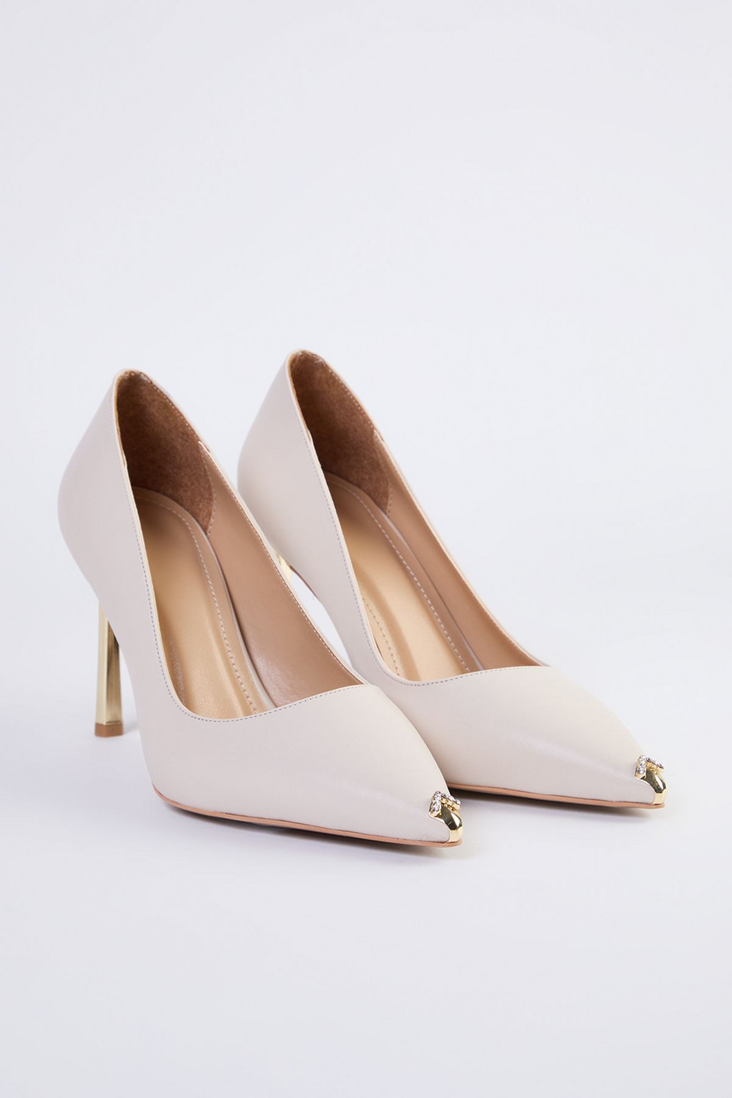 Trendyol Beige Toe Stone Metal Heeled Women's Classic Thin Heel Stiletto Shoes
