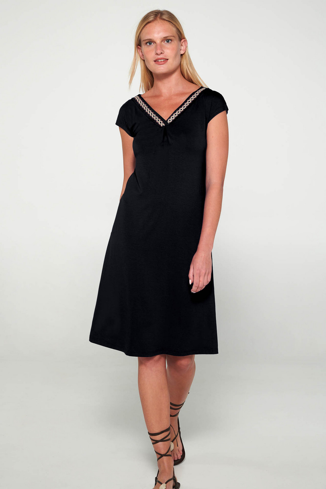 Vamp - Šaty s krátkymi rukávmi 20510 - Vamp black S