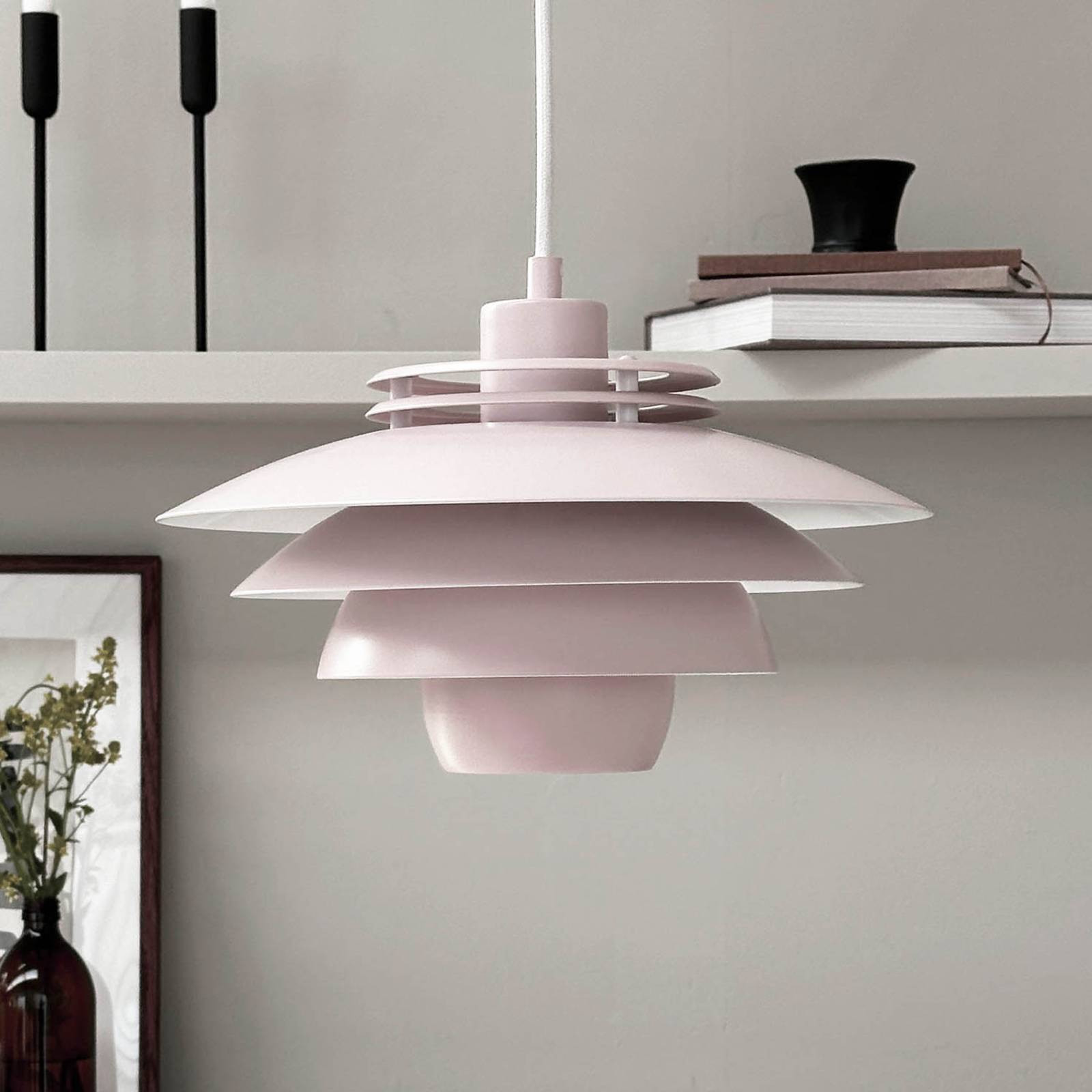 Dyberg Larsen závesná lampa Ejka mini, ružová, Ø 30 cm, kov