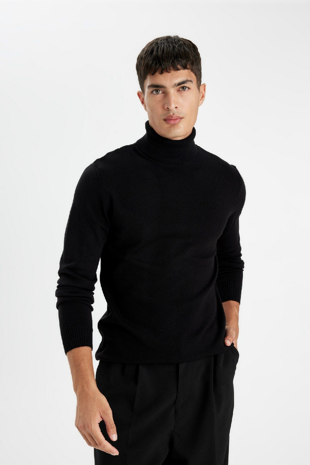DEFACTO Black Slim Fit Slim Cut Turtleneck Basic Plain Knitwear Sweater