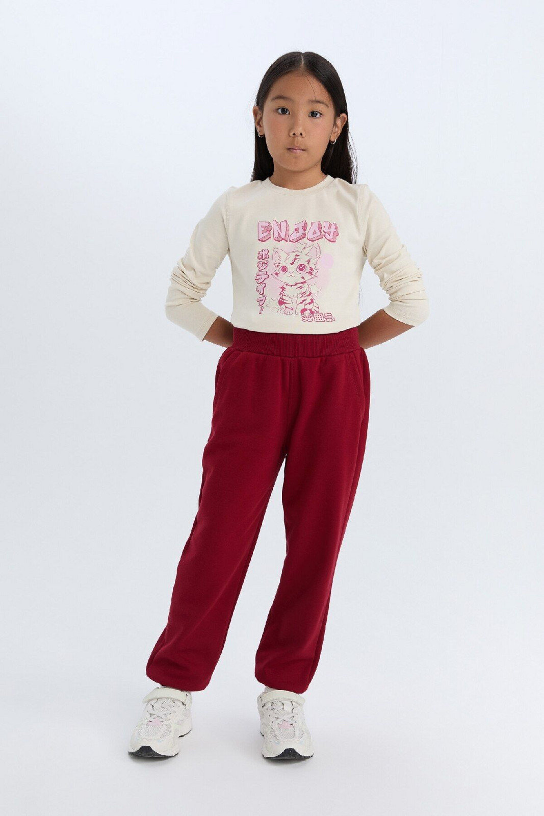 DEFACTO Girl's Basic Plain Jogger Sweatpants with Elastic Waist and Pockets