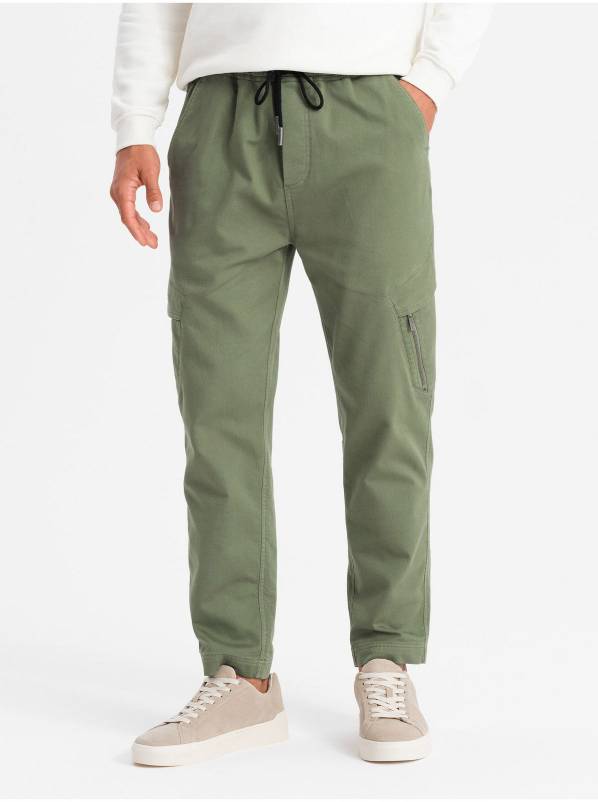 Pánske pletené tepláky s vreckami olivové Ombre Clothing