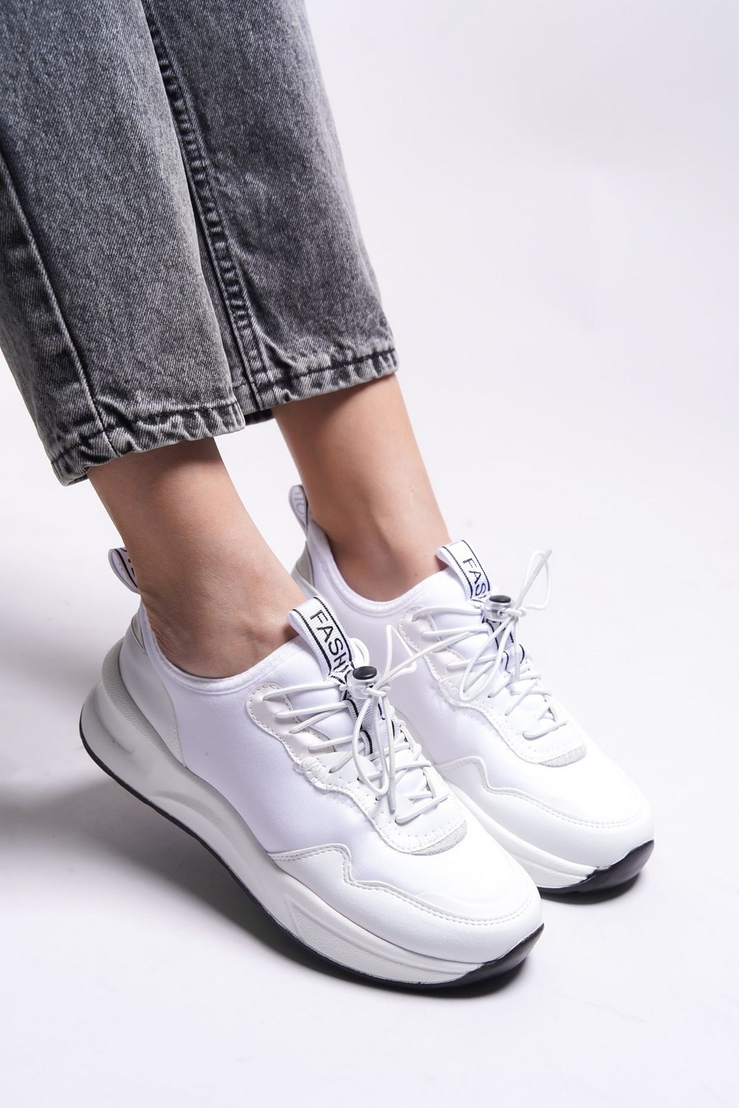 Riccon Ossehil Women's Sneaker 00122350 White