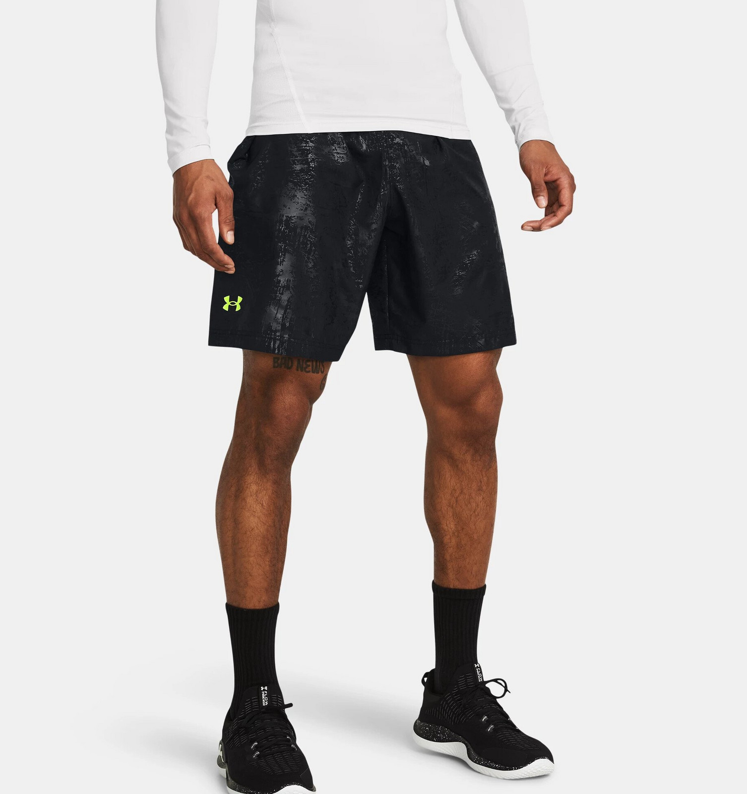 Under Armour Woven Emboss Short Sports Shorts