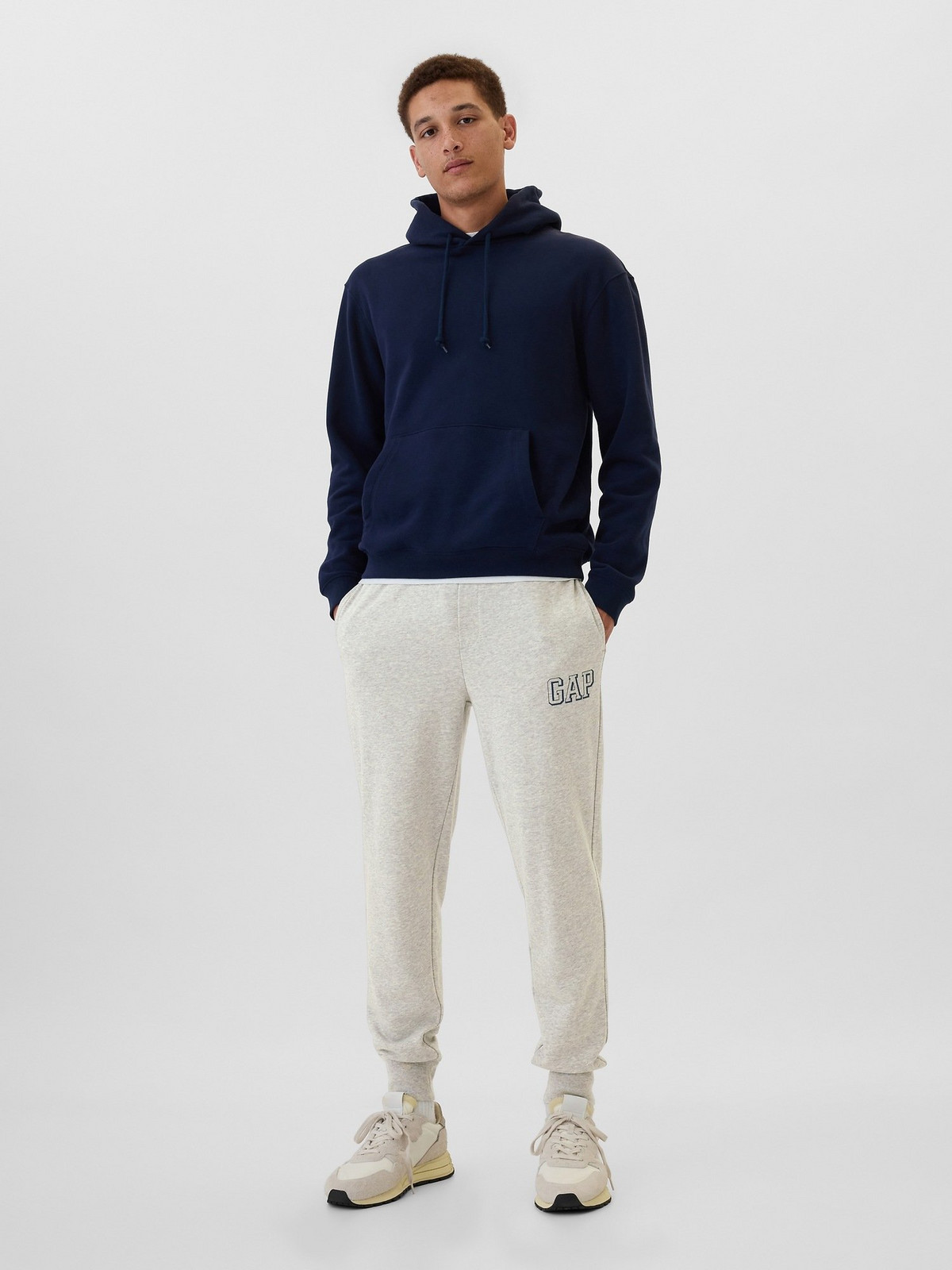 GAP Sweatpants with logo - Men's