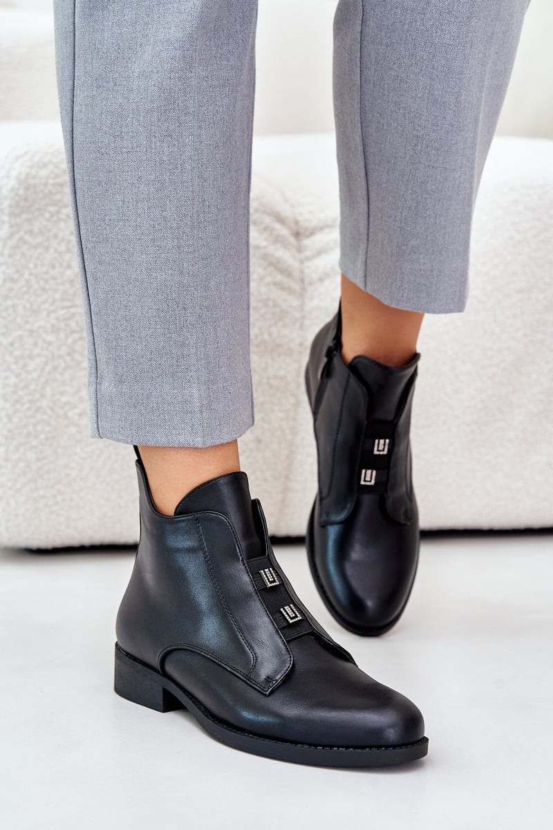 Insulated women's ankle boots on a flat heel made of eco leather S.Barski black