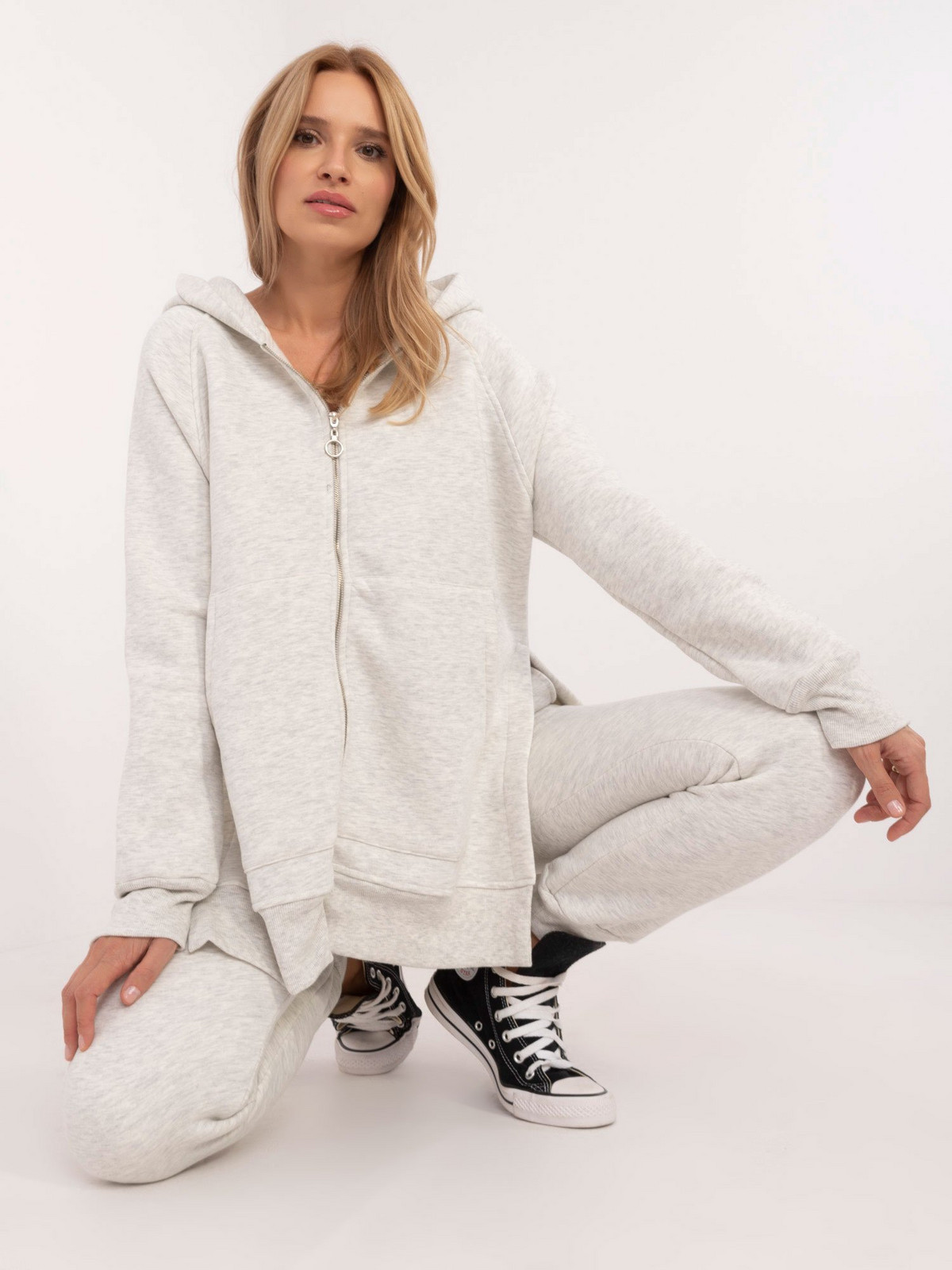 Light grey melange starter set with sweatshirt