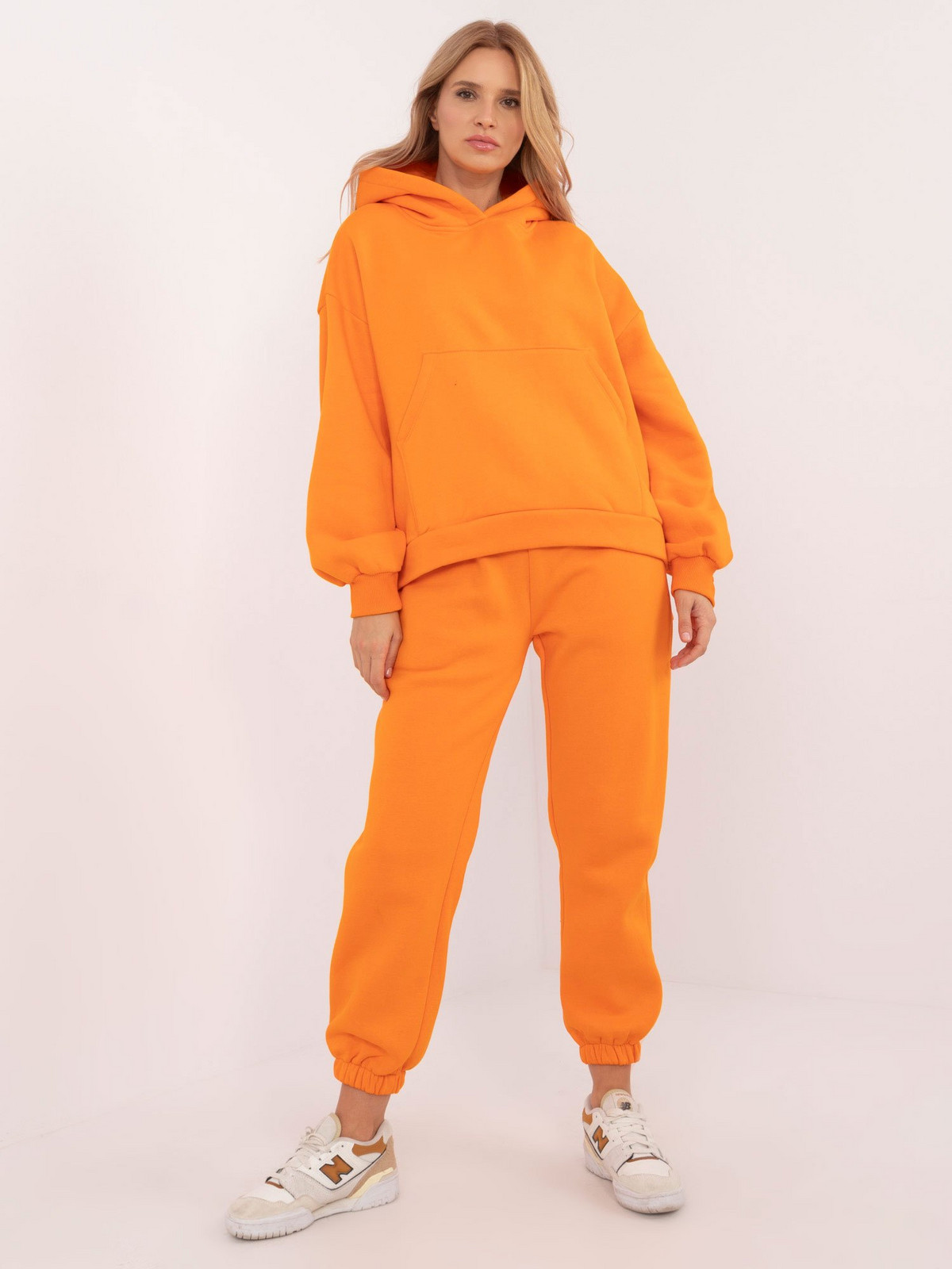 Orange tracksuit with insulation