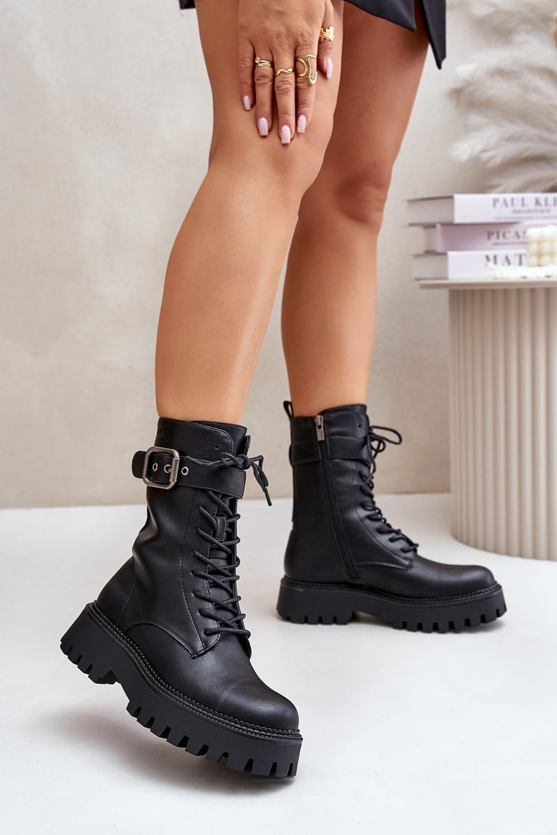 Insulated ankle boots workers with buckle Big Star black