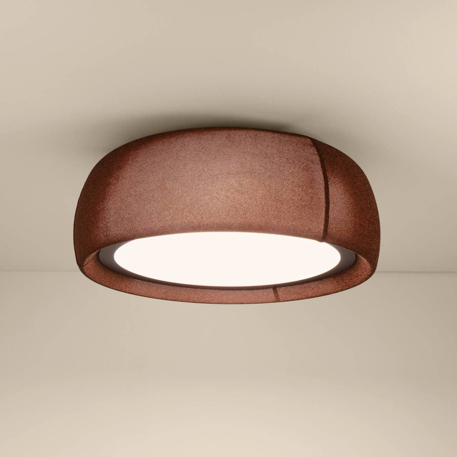 LEDS-C4 LED stropné svietidlo Gong, hnedé, 4 000 K, Ø 61,2 cm