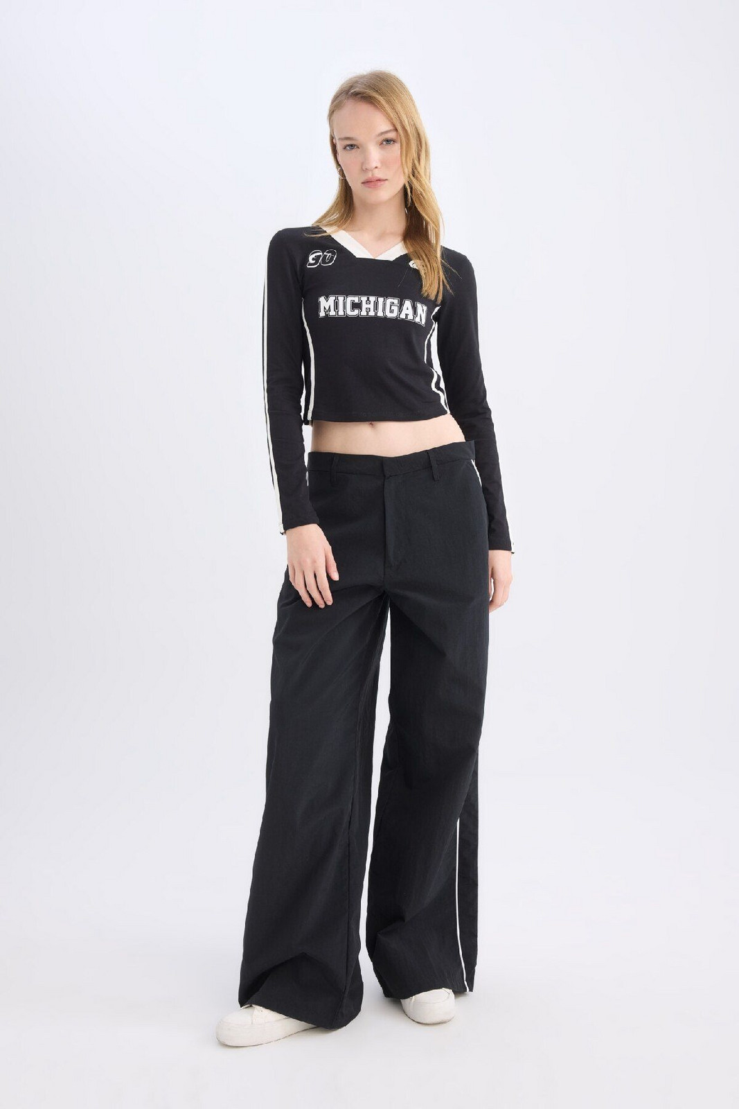DEFACTO Cool Wide Leg Wide Leg Pocket Stripe Detailed Normal Waist Trousers
