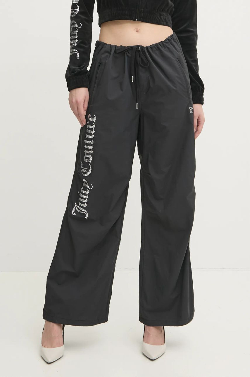 Tepláky Juicy Couture AYLA PARACHUTE PANT čierna farba, s nášivkou, JCWBJ24306