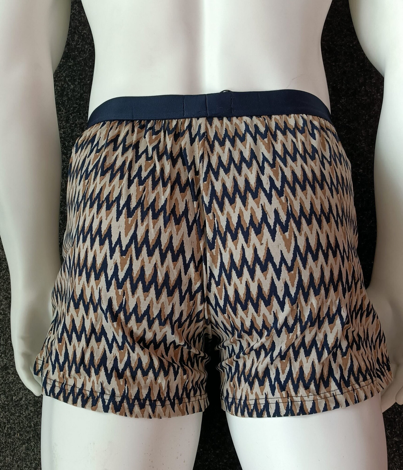 Pánske šortky 112072 4R504 18855 hnedé so vzorom - Emporio Armani M