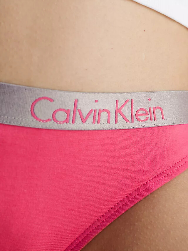 Dámske nohavičky BIKINI 000QD3540E XAV Raspberry - Calvin Klein XS