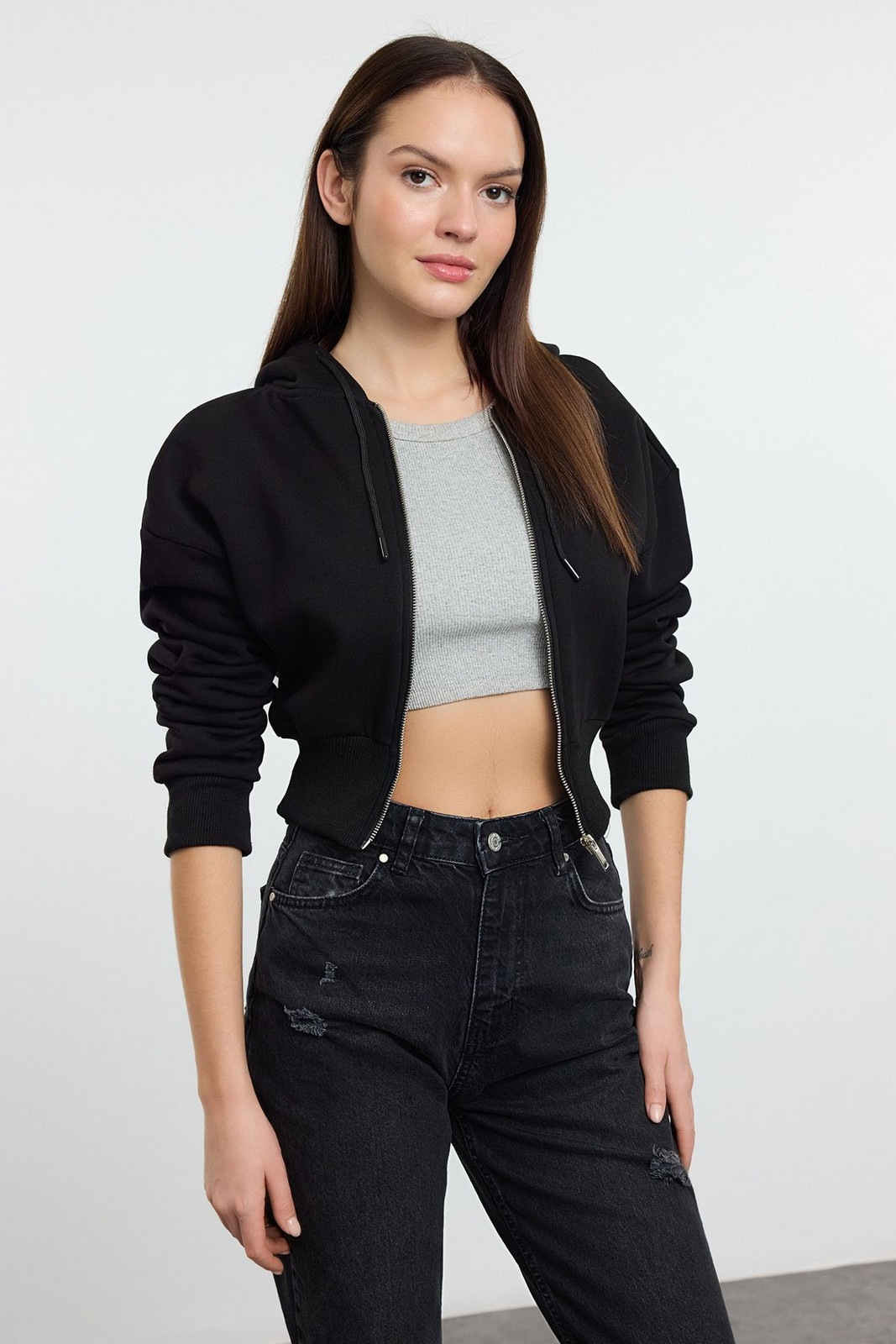 Trendyol Black Crop Oversize Knitted Sweatshirt
