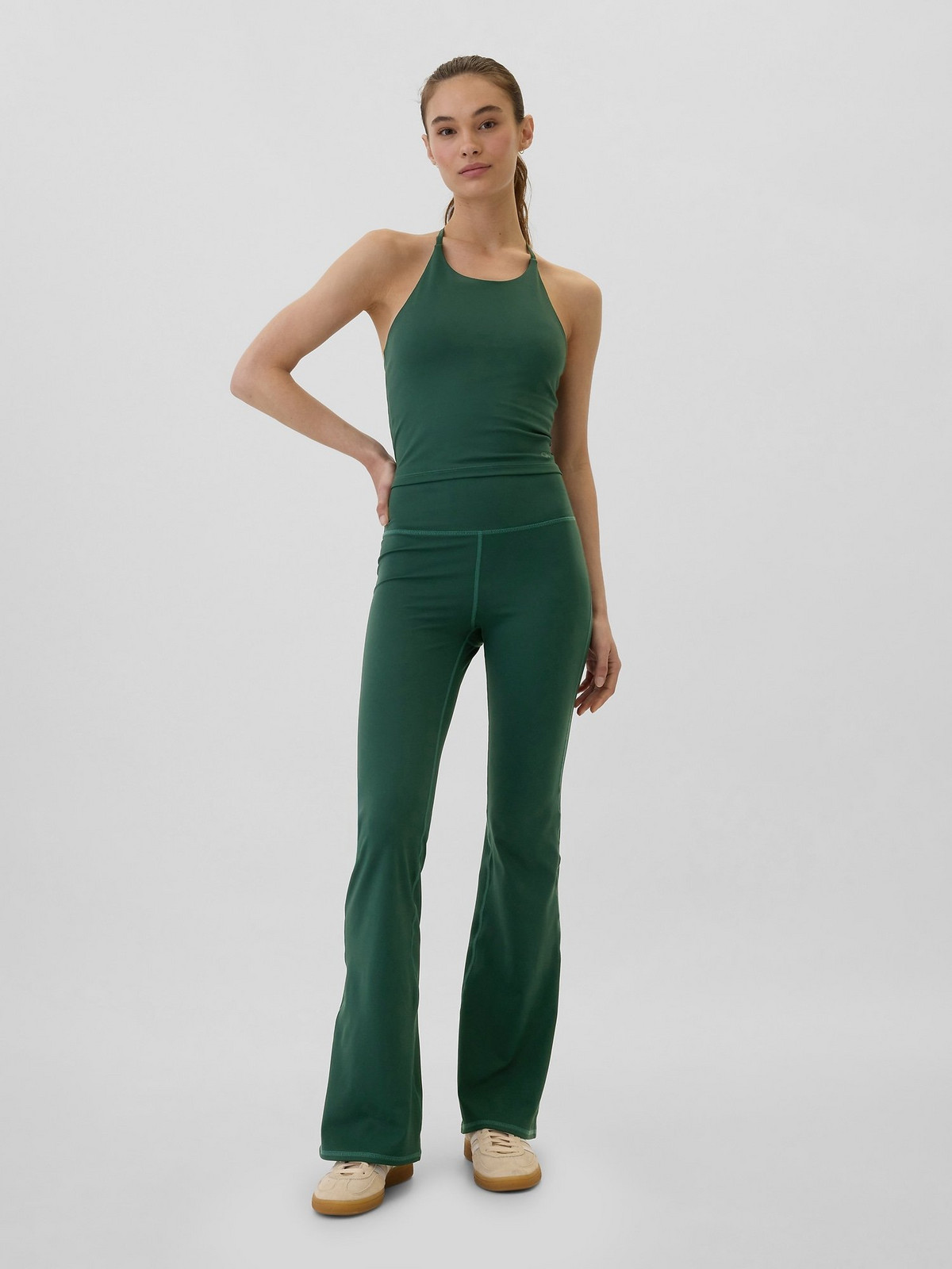 GAP Sports LeggingsFit Sky High Studio - Women's