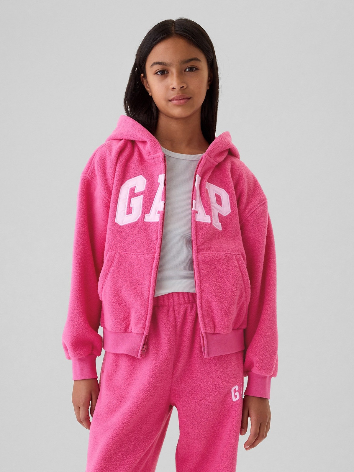 GAP Children's fleece oversized sweatshirt with logo - Girls