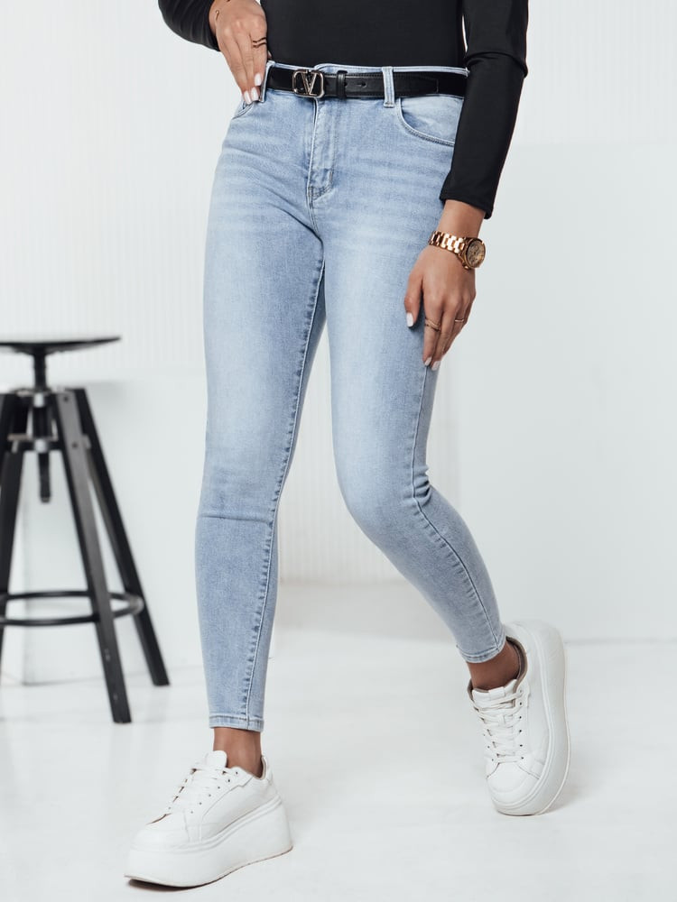 Spodnie damskie FITTYCHIC z push up'em jeansowe Dstreet