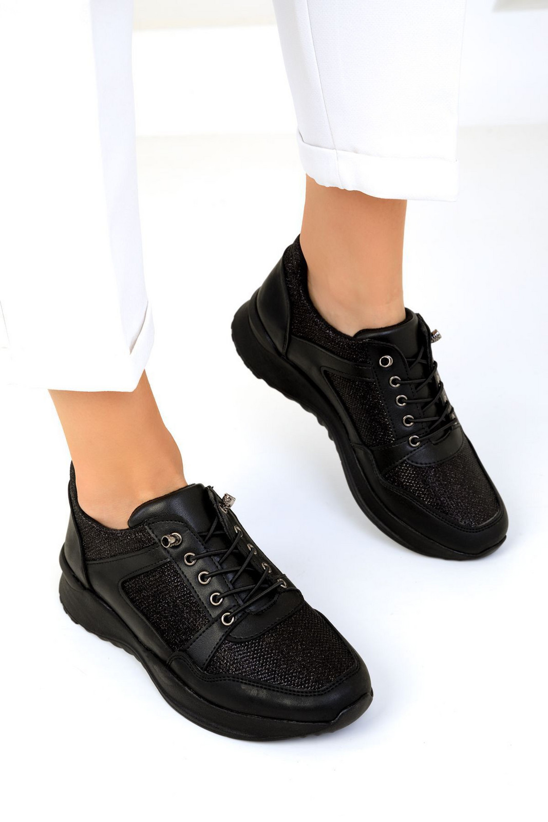 Soho Black-Black Women's Sneaker 19201