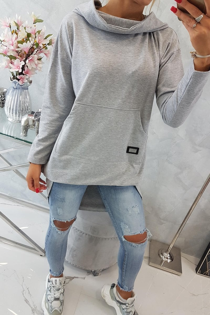 Sweatshirt with a long back and a hood in grey