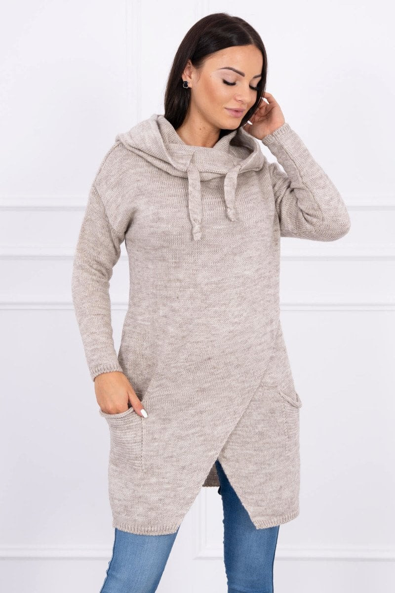 Dark beige sweater with a clutch bottom