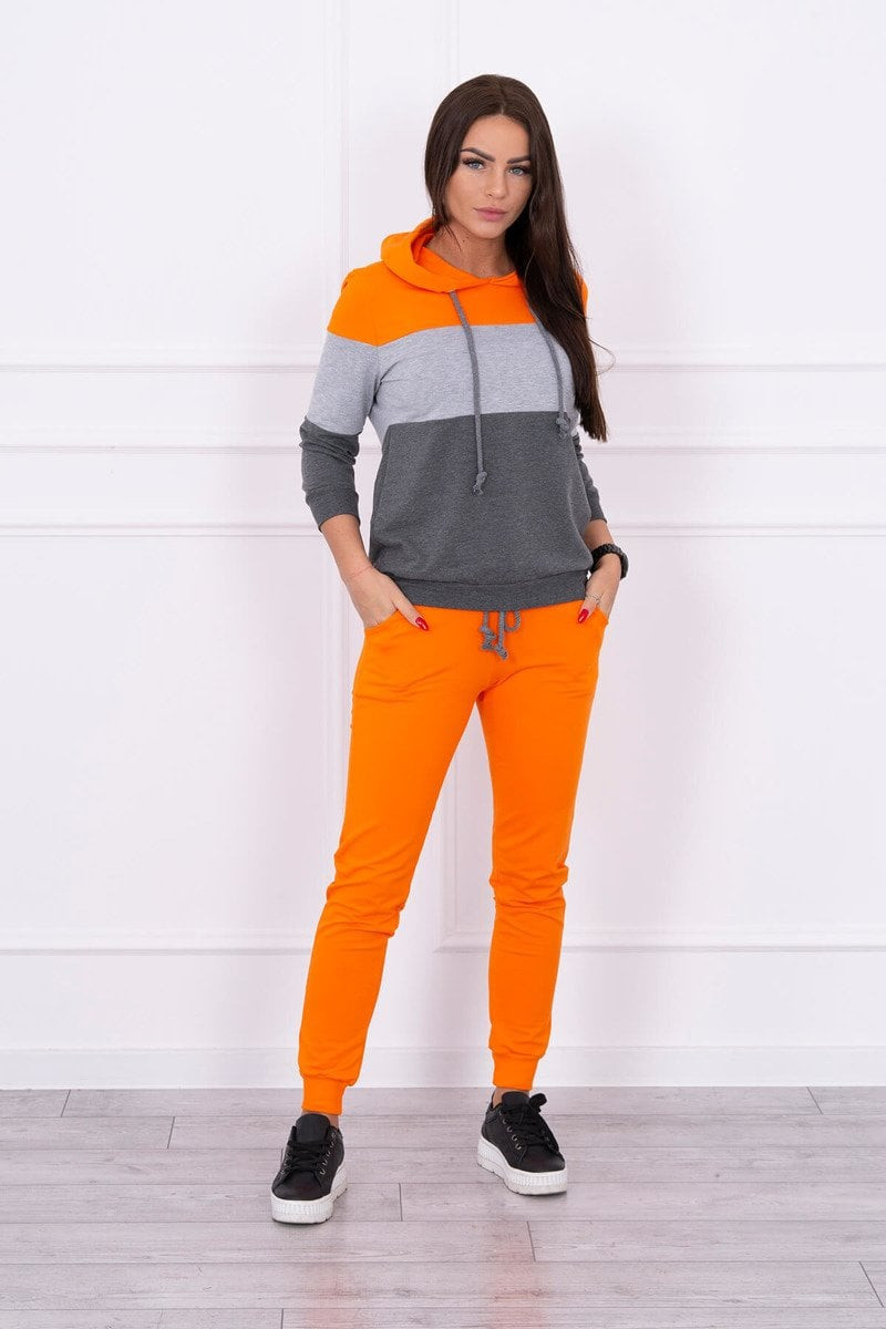 Set with colored stripes orange+gray