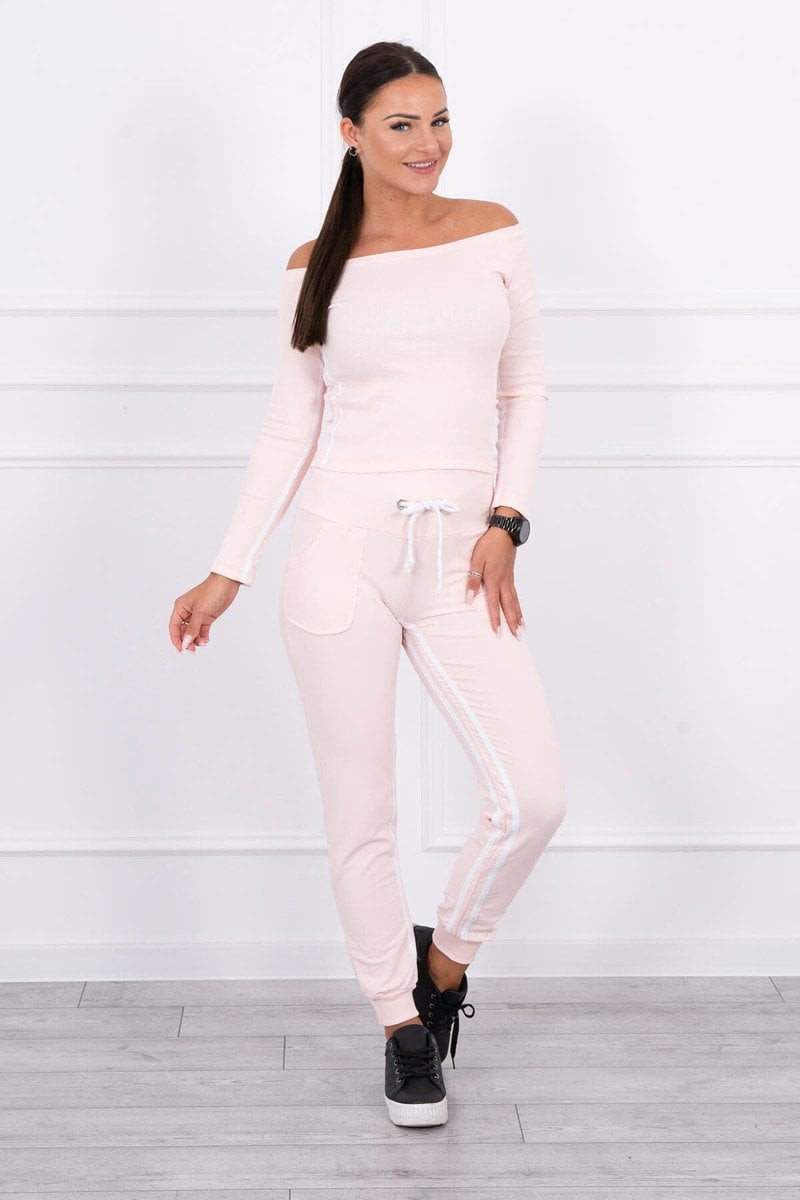 Double stripe set in powder pink