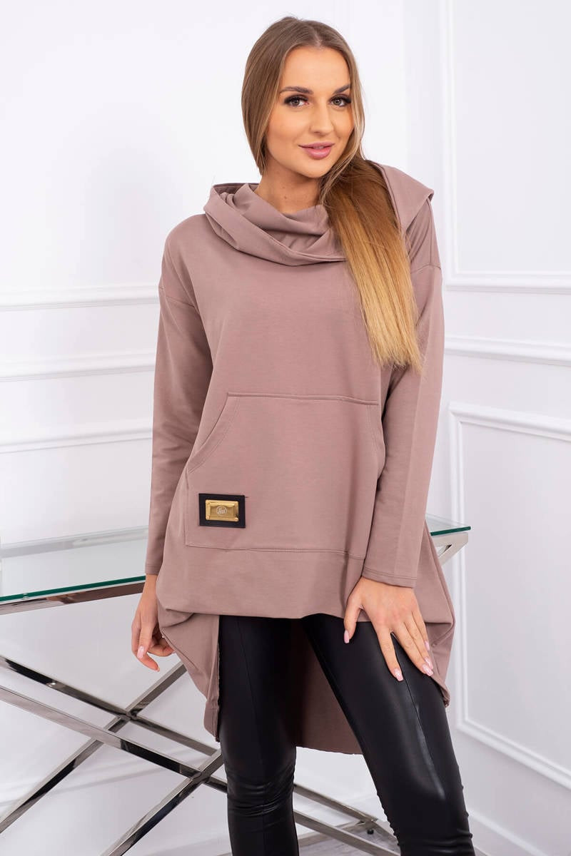 Sweatshirt with long back and mocha hood