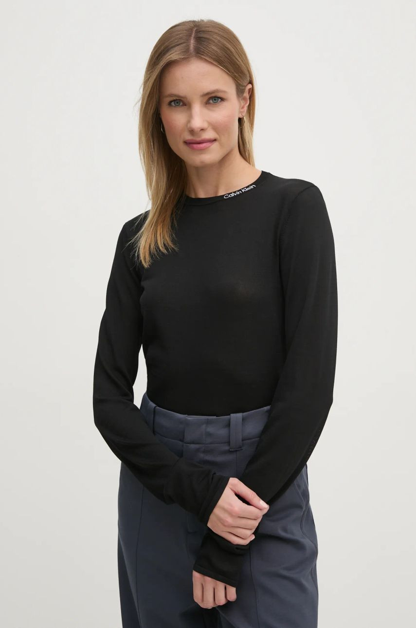 Sveter Calvin Klein Jeans dámsky, čierna farba, tenký, J20J224807