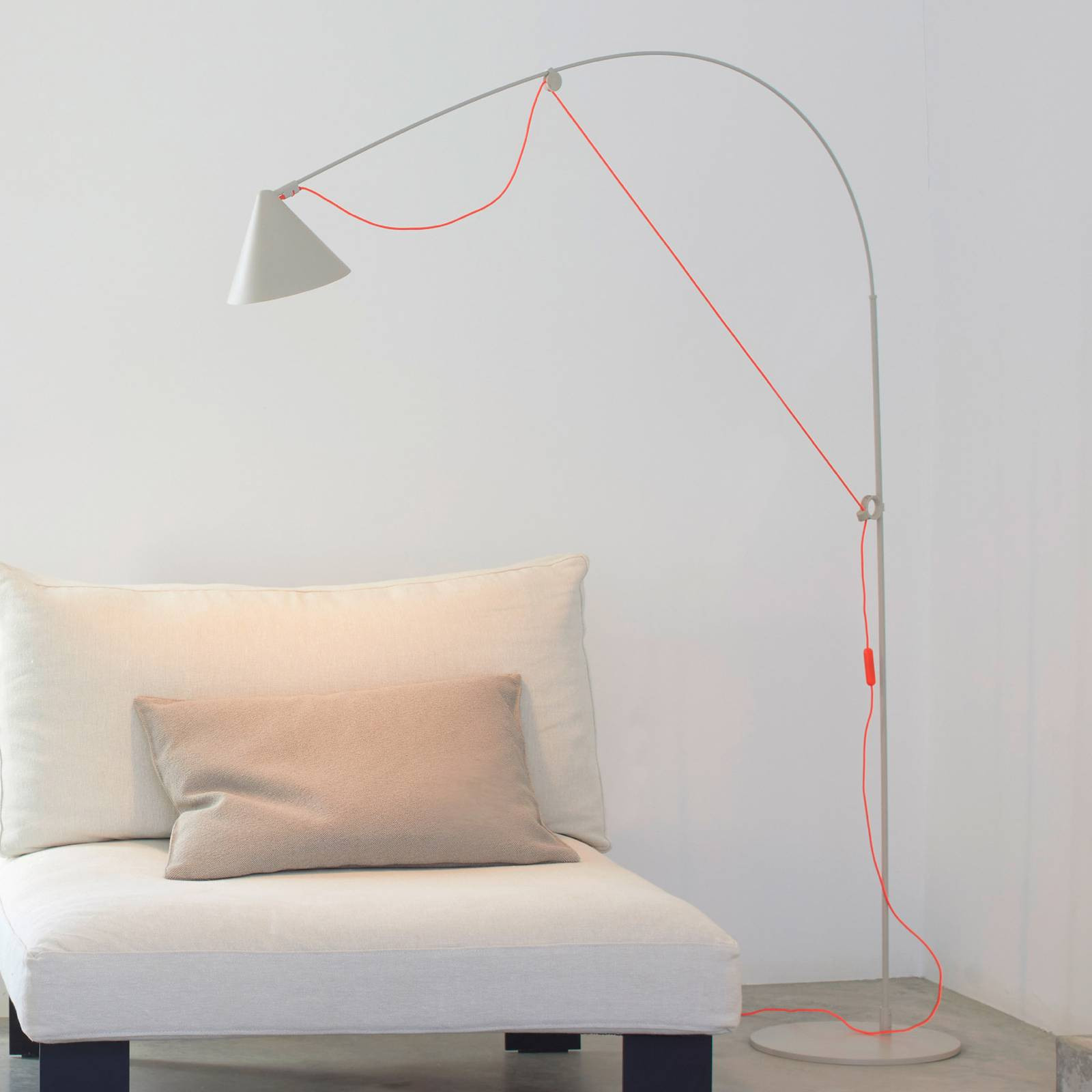 midgard LED stojacia lampa AYNO L, sivá/oranžová, 2 700 K, 166 cm