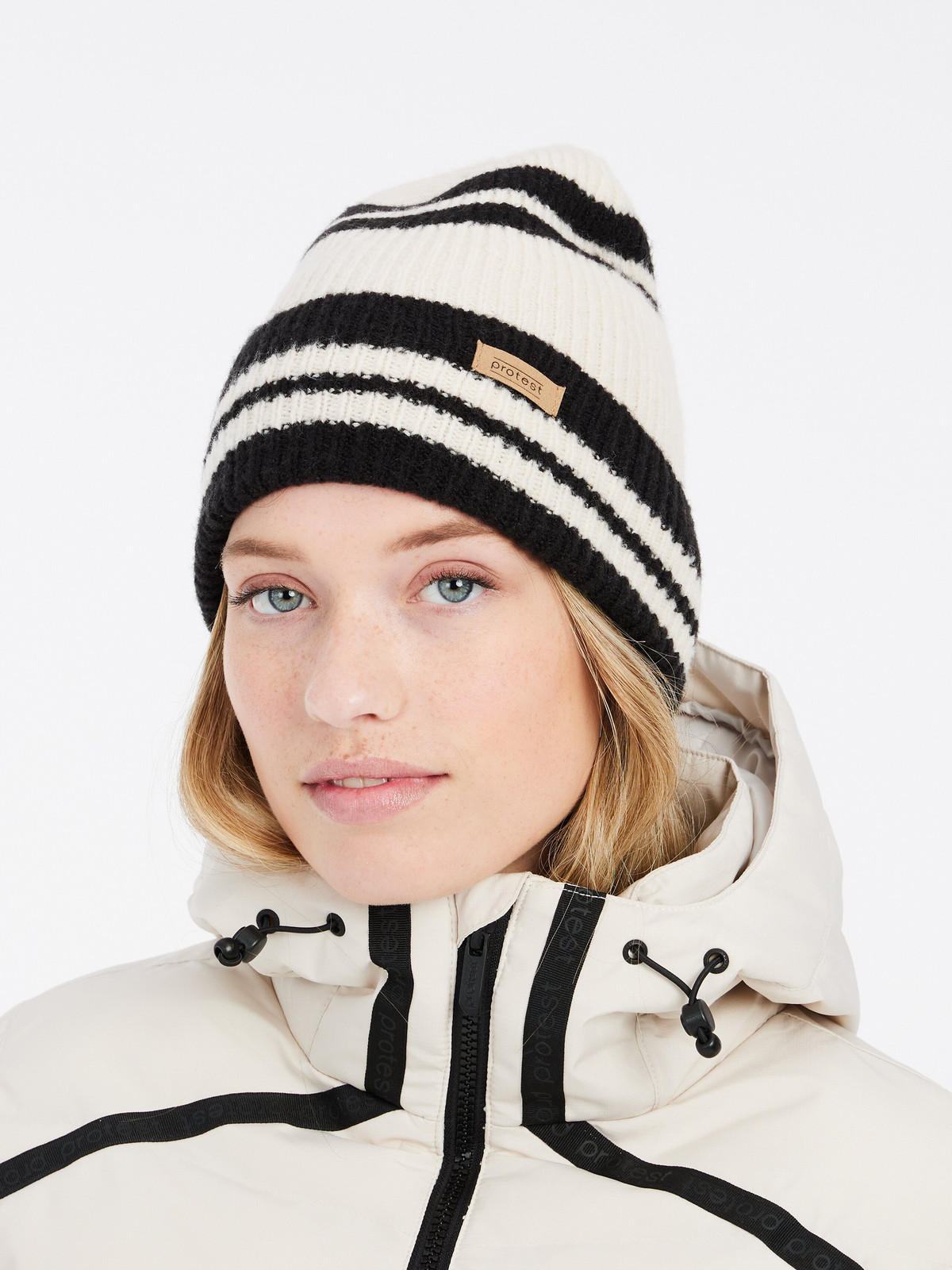 Women's hat Protest PRTGITTY