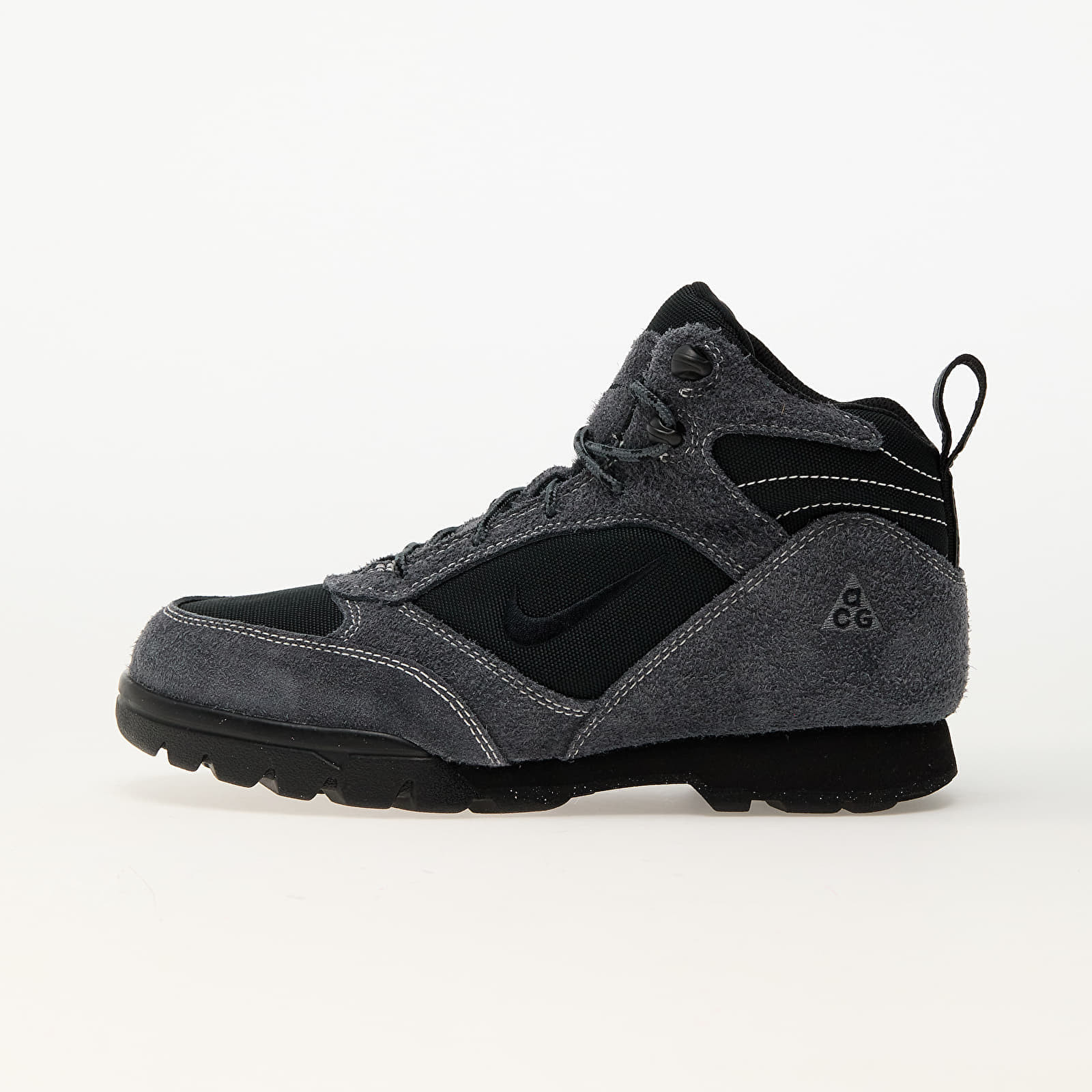 Tenisky Nike Acg Torre Mid Waterproof Black/ Black-Dark Grey-Sail EUR 40