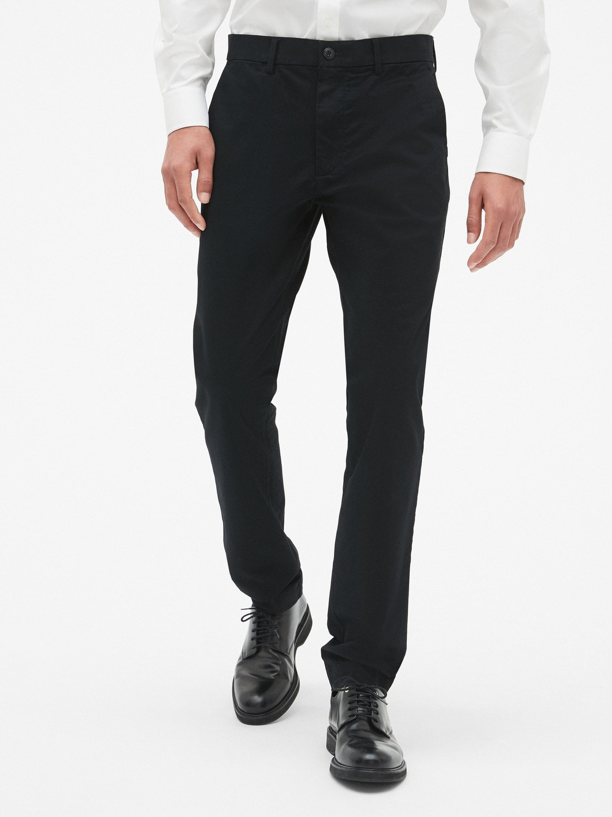 GAP Pants modern khakis in slim fit with Flex - Men