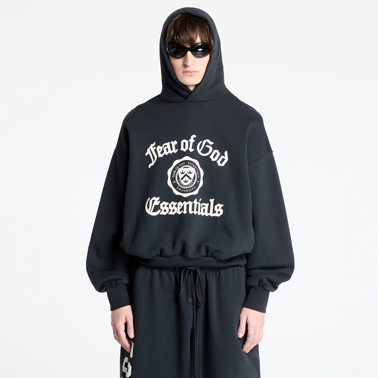 Mikina Fear Of God ESSENTIALS Heavy Fleece Vintage Shrunken Hoodie Black L