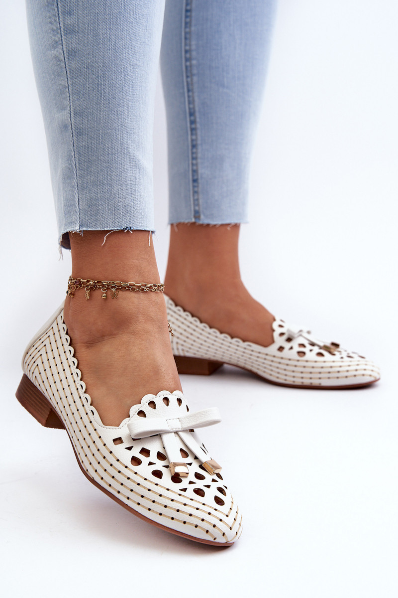 Dámske ažurové baleríny s mašľou, biele Nestavia 38