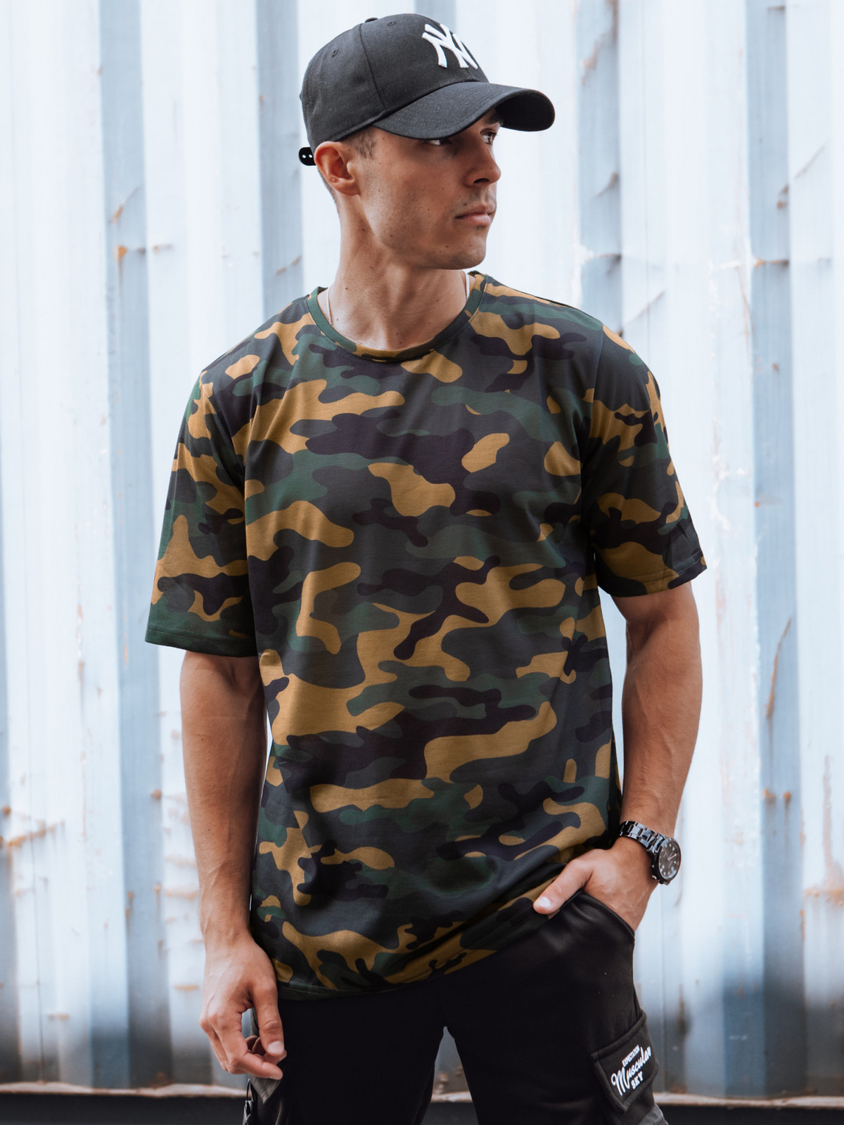 Pánske khaki maskáčové tričko Dstreet RX5594 M
