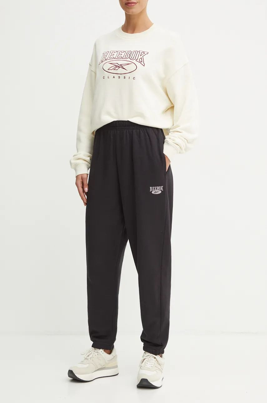 Bavlnené tepláky Reebok Classic čierna farba, s nášivkou, 100205172