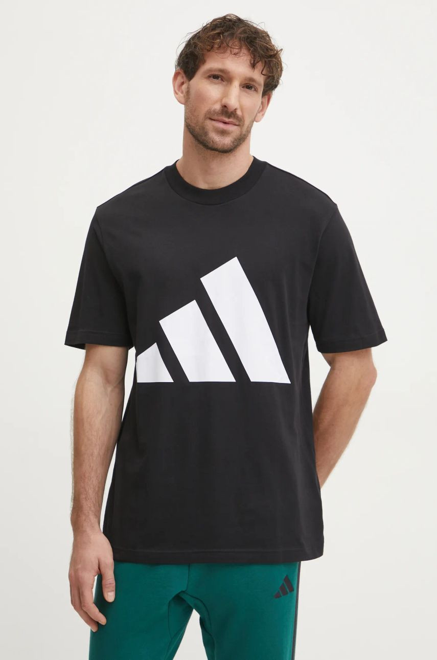 Bavlnené tričko adidas Essentials pánske, čierna farba, s potlačou, JE8945