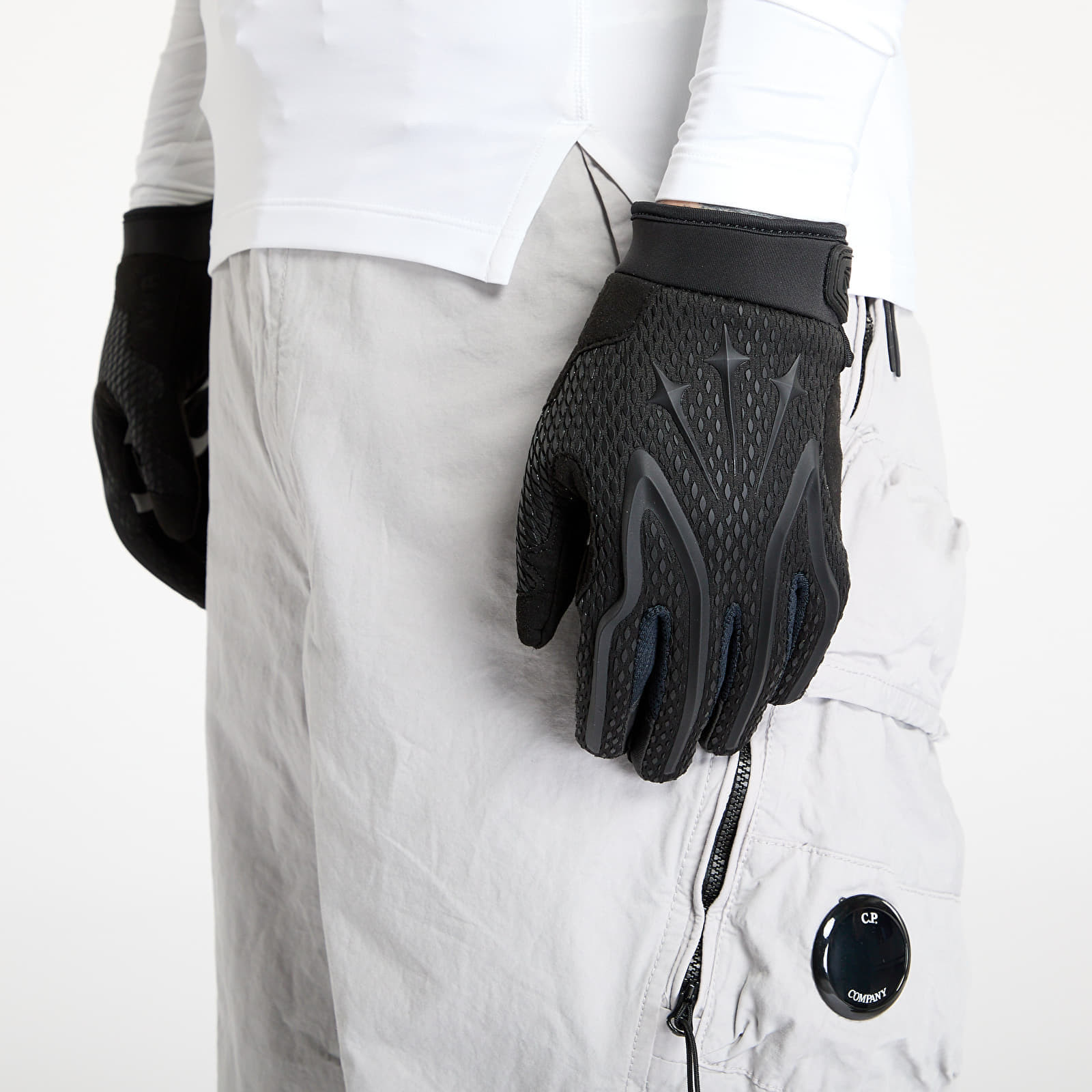 Nike x NOCTA Football Gloves Black/ Black M