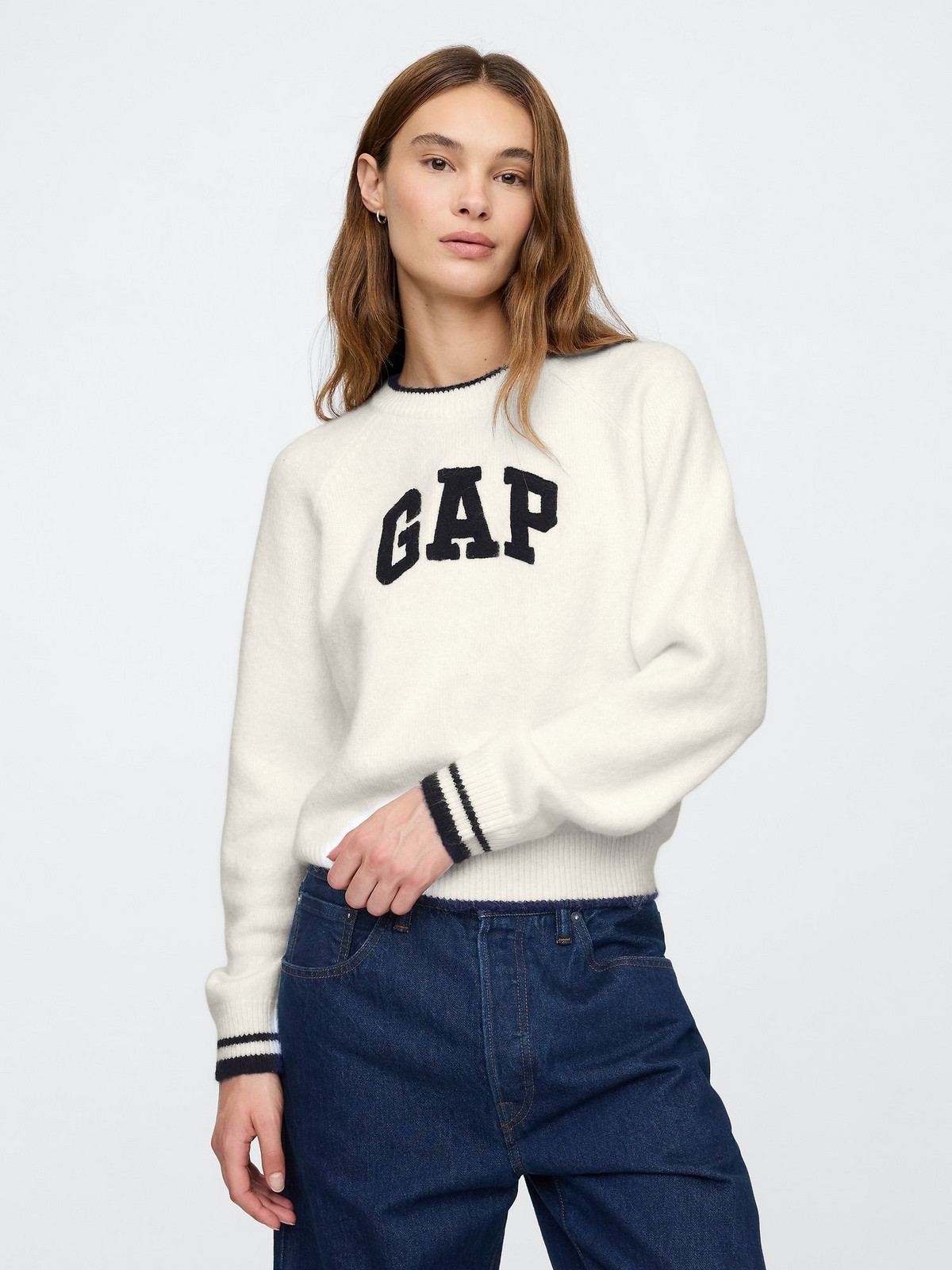 GAP Sweater with logo - Women's