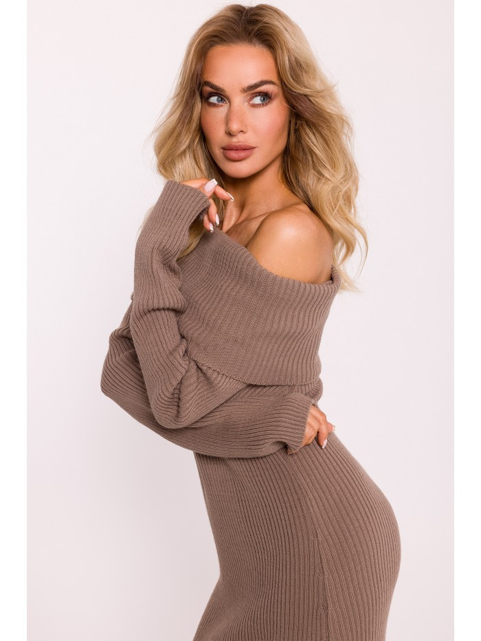M823 Svetrové šaty so skladaným výstrihom - cappuccino EU UNI
