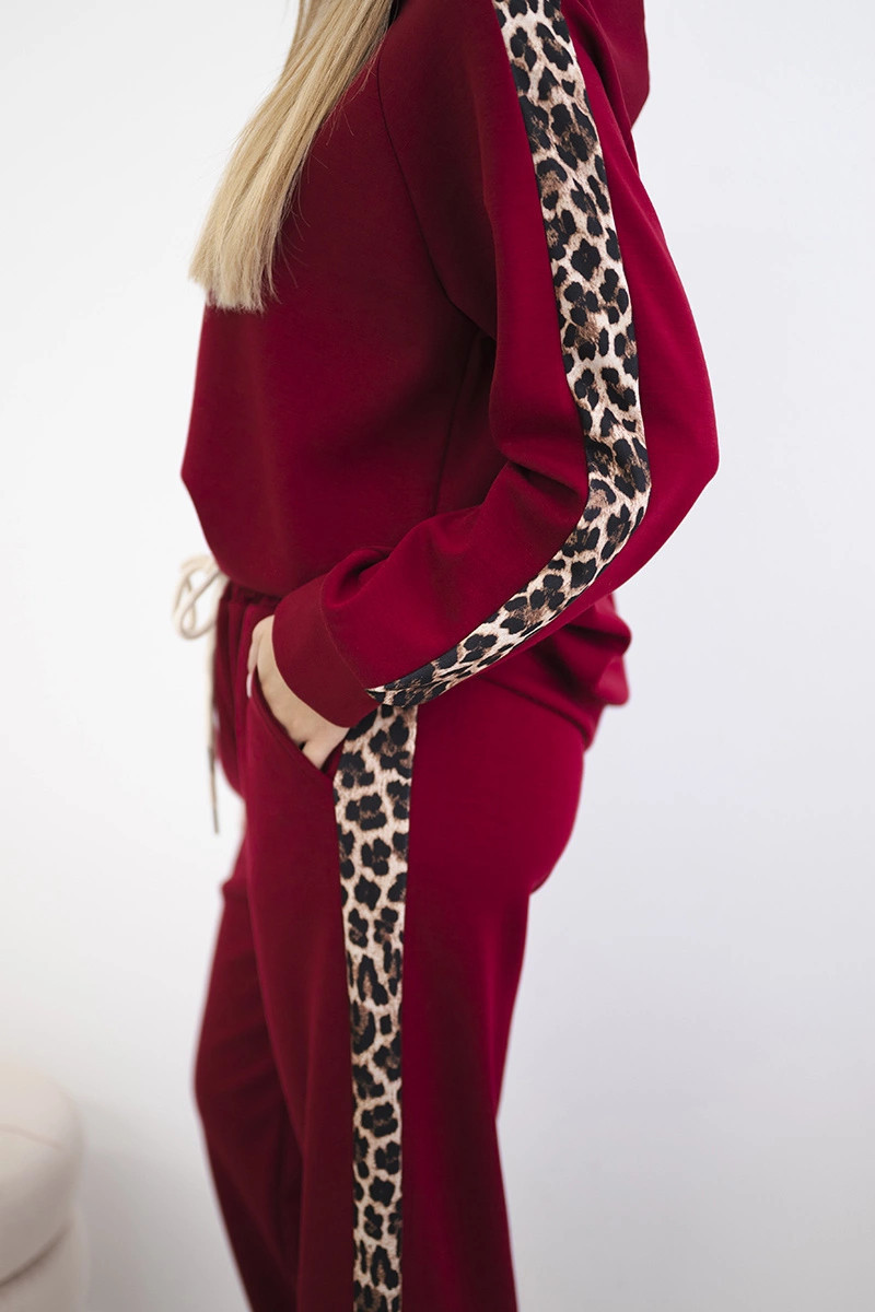 Viskózová súprava s leopardími pruhmi Burgundy UNI