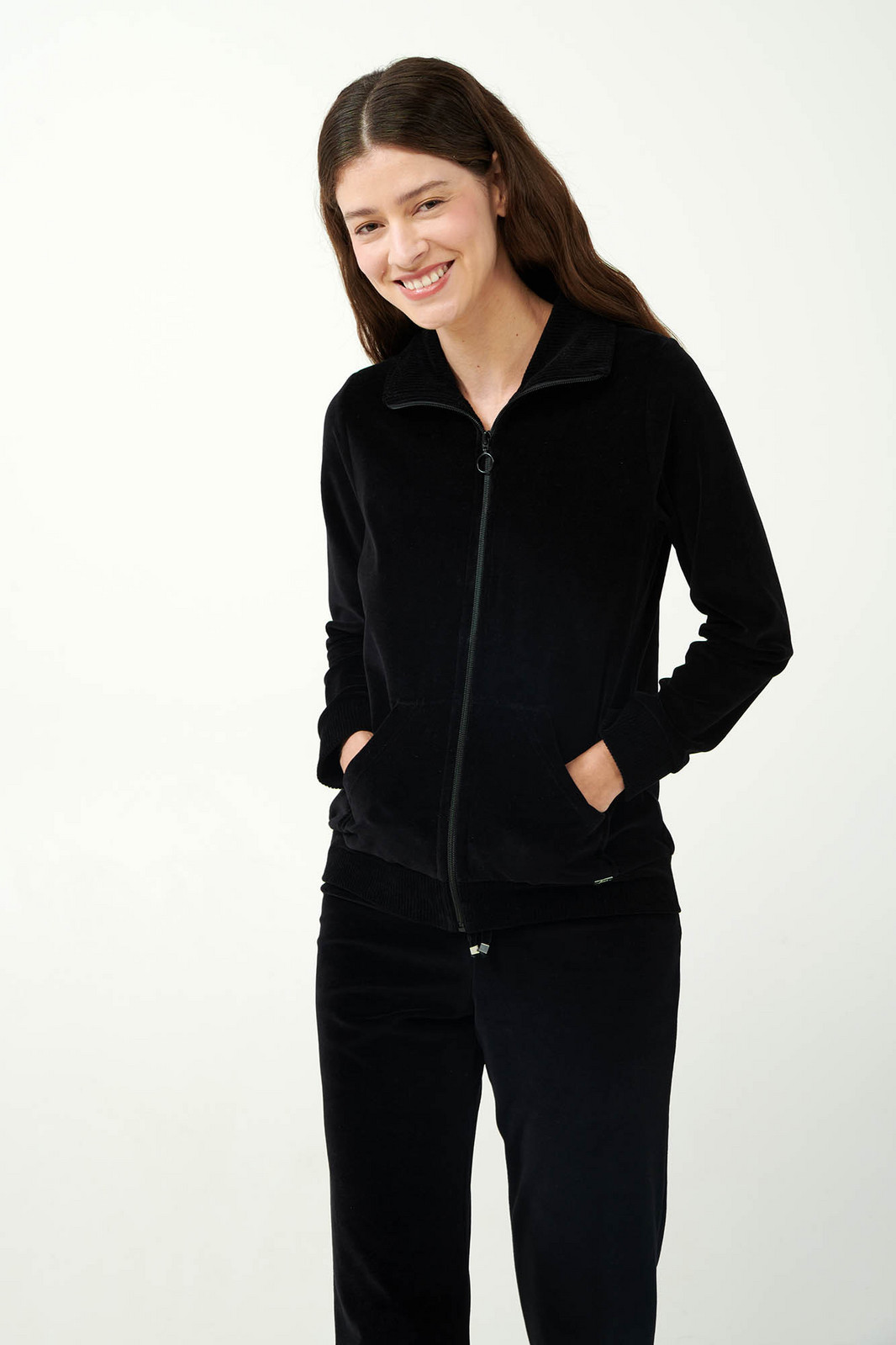 Vamp - Zamatové tepláky na zips 21142 - Vamp black L