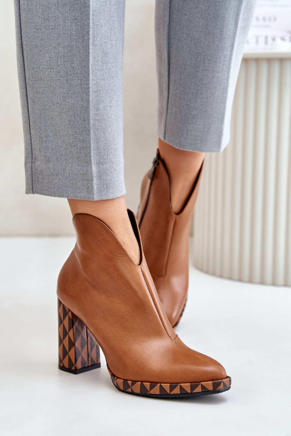 Topánky na podpätku model 202122 Step in style 36