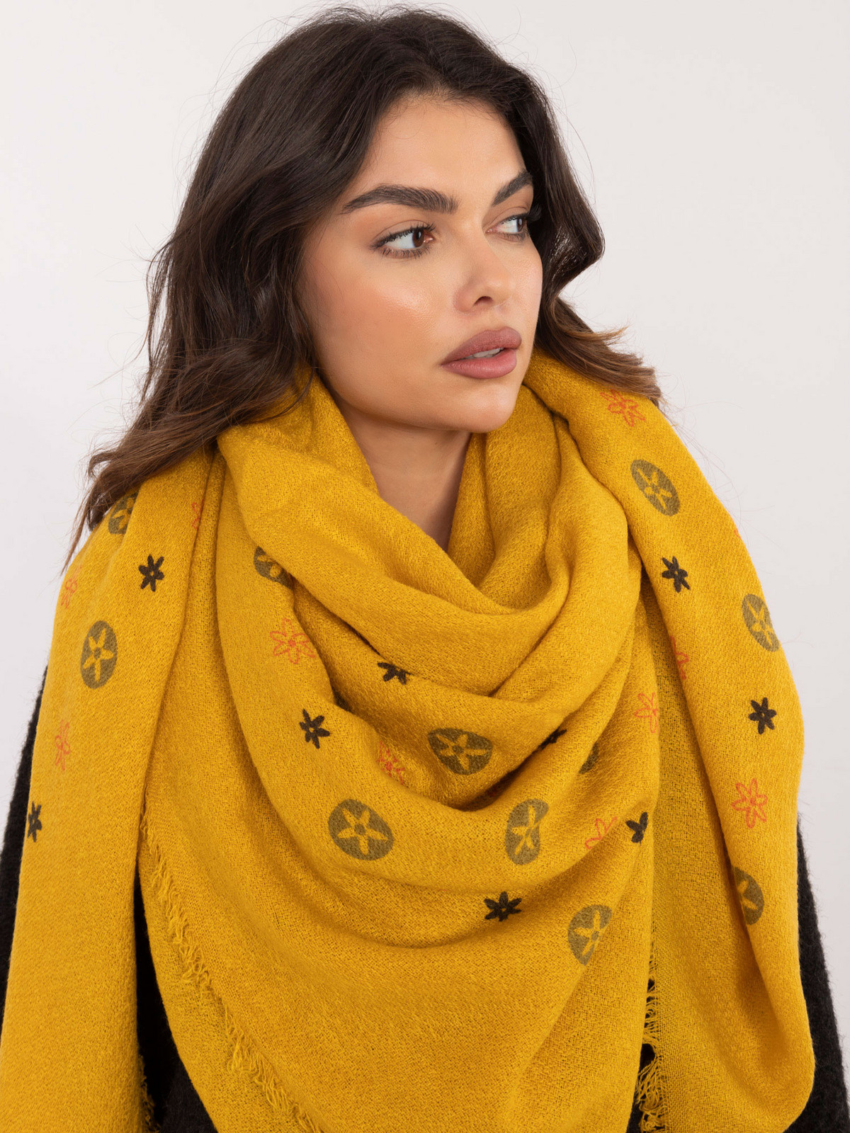 Šatka AT SZ 23504.93P tmavo žltá jedna velikost