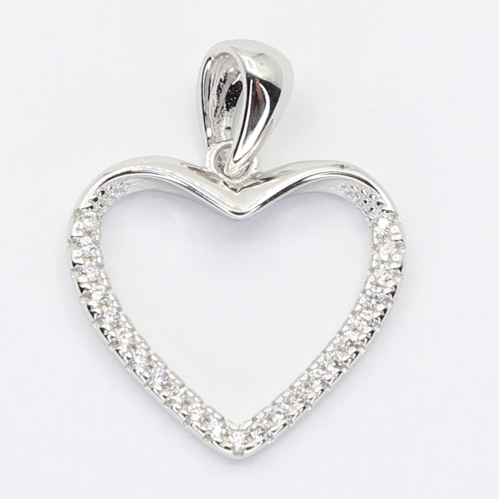 Strieborný prívesok 112689